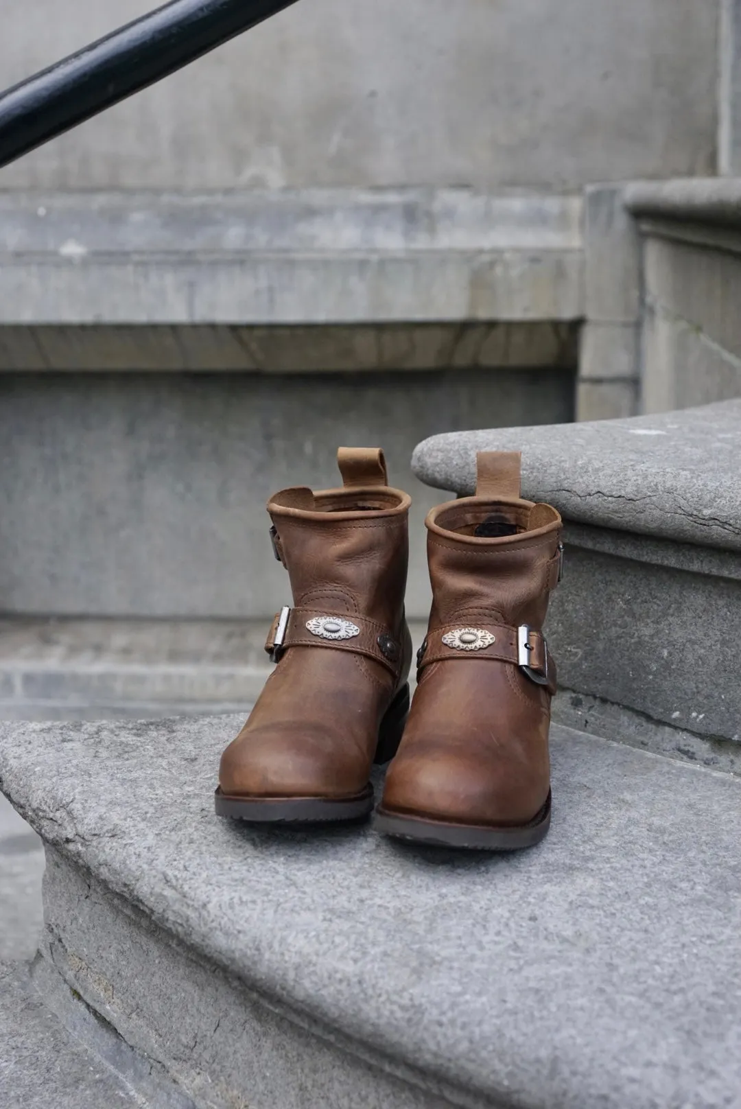 Biker boots short concho's - tang