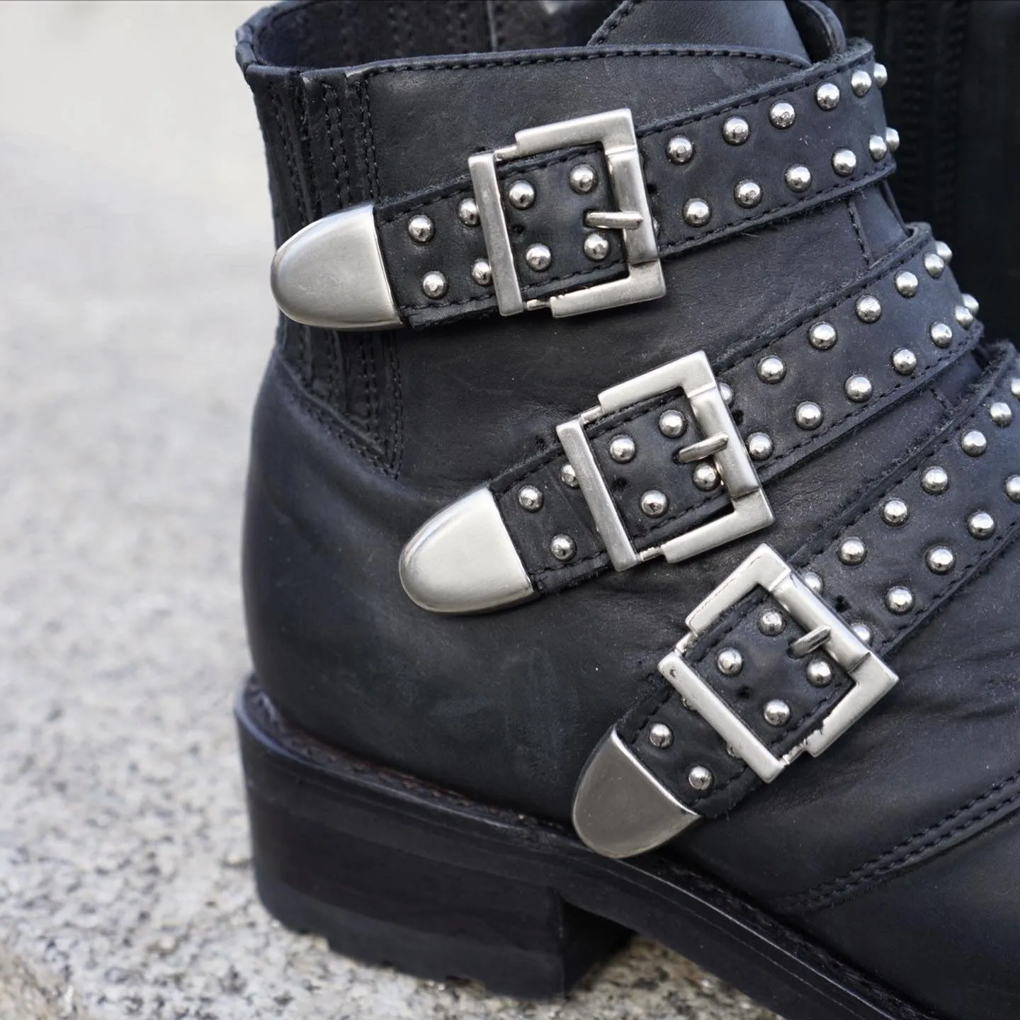 Biker boots studded buckles