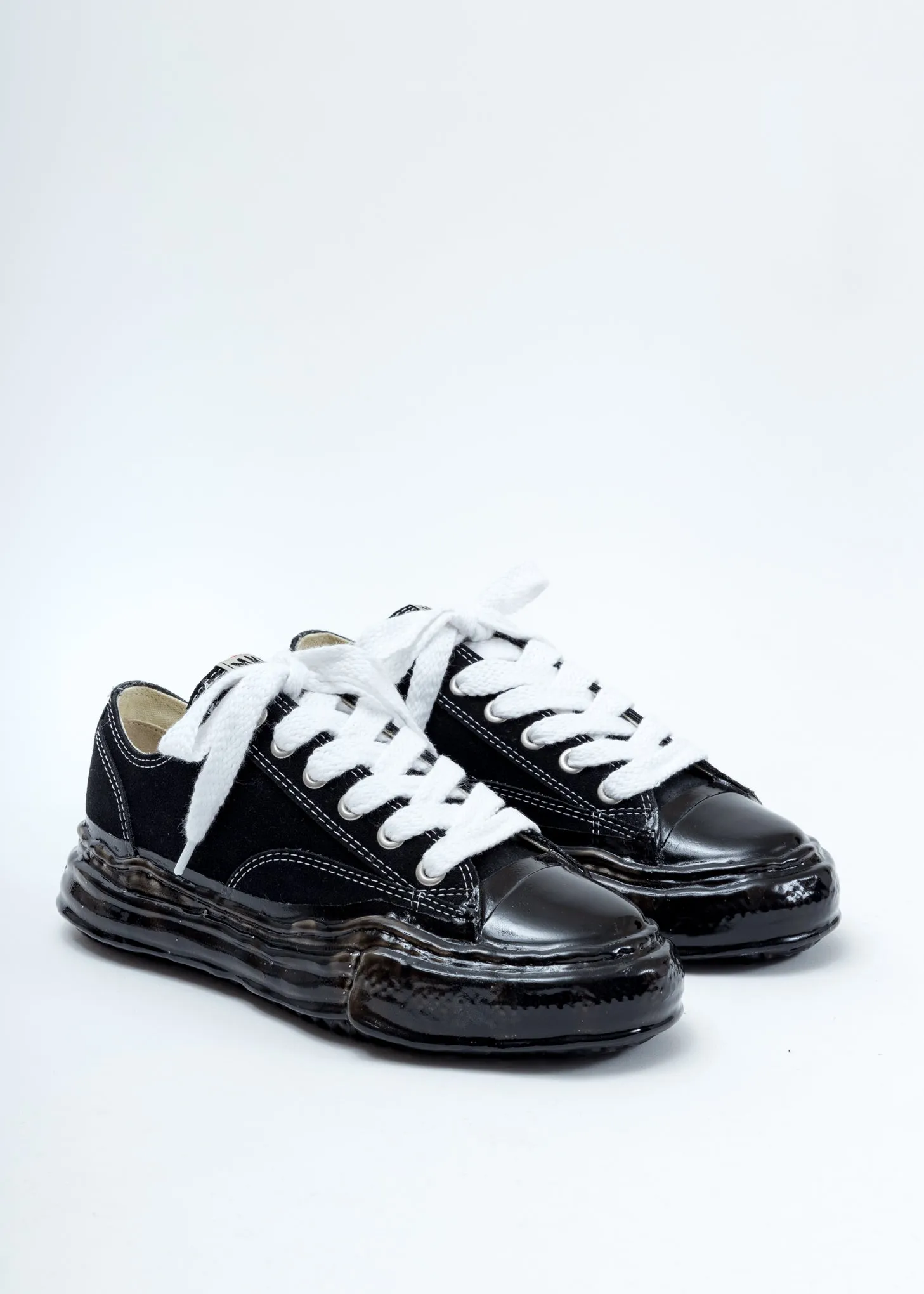 Black Leather Original Sole Dip Low Cut Sneaker