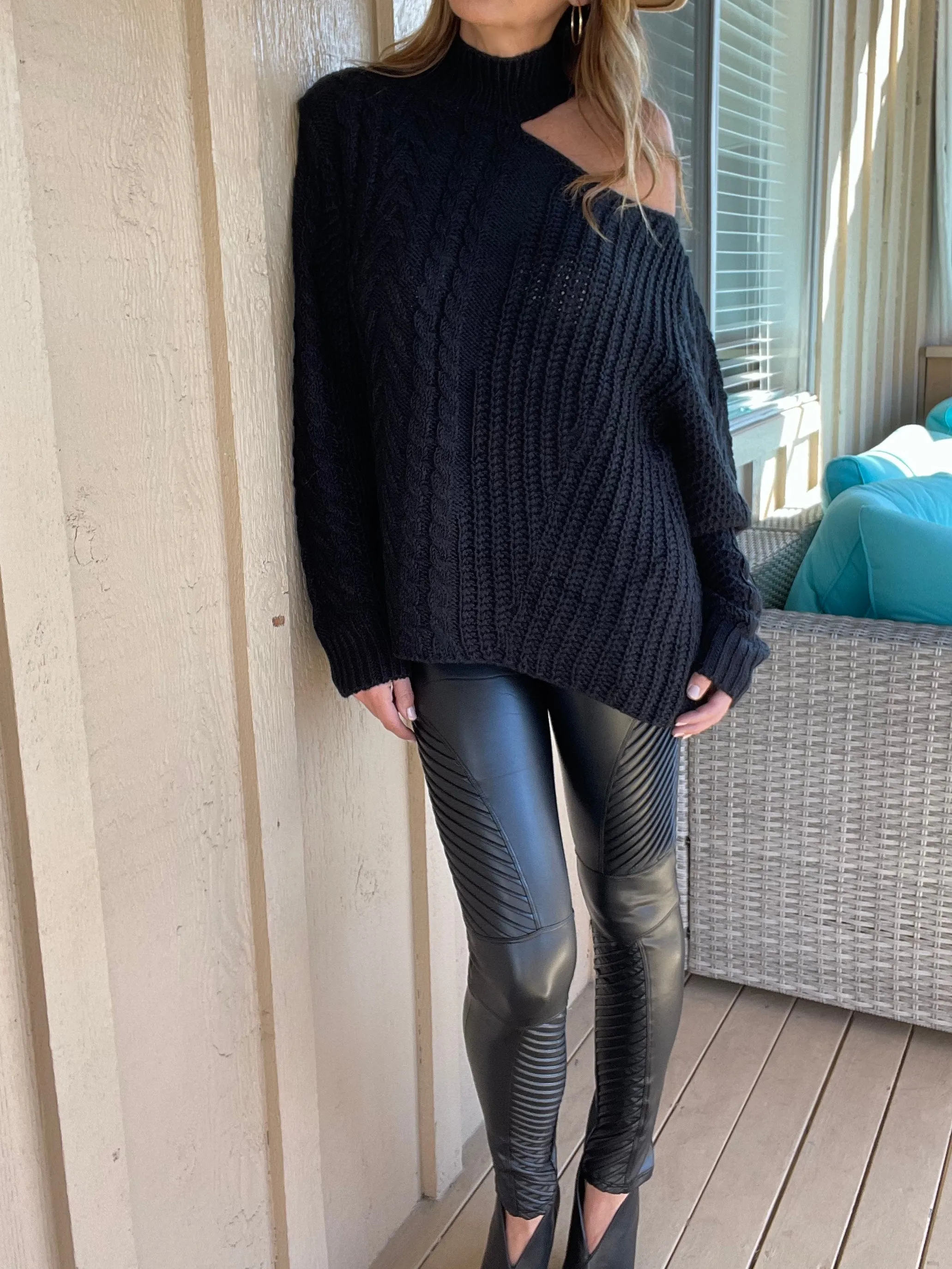 ELLISTON Sweater - Black (Final Sale)