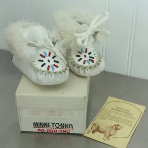 Minnetonka Vintage Infant Child Moccasins Fur Beaded Deerskin Leather Shoes 4 1/4" Sole
