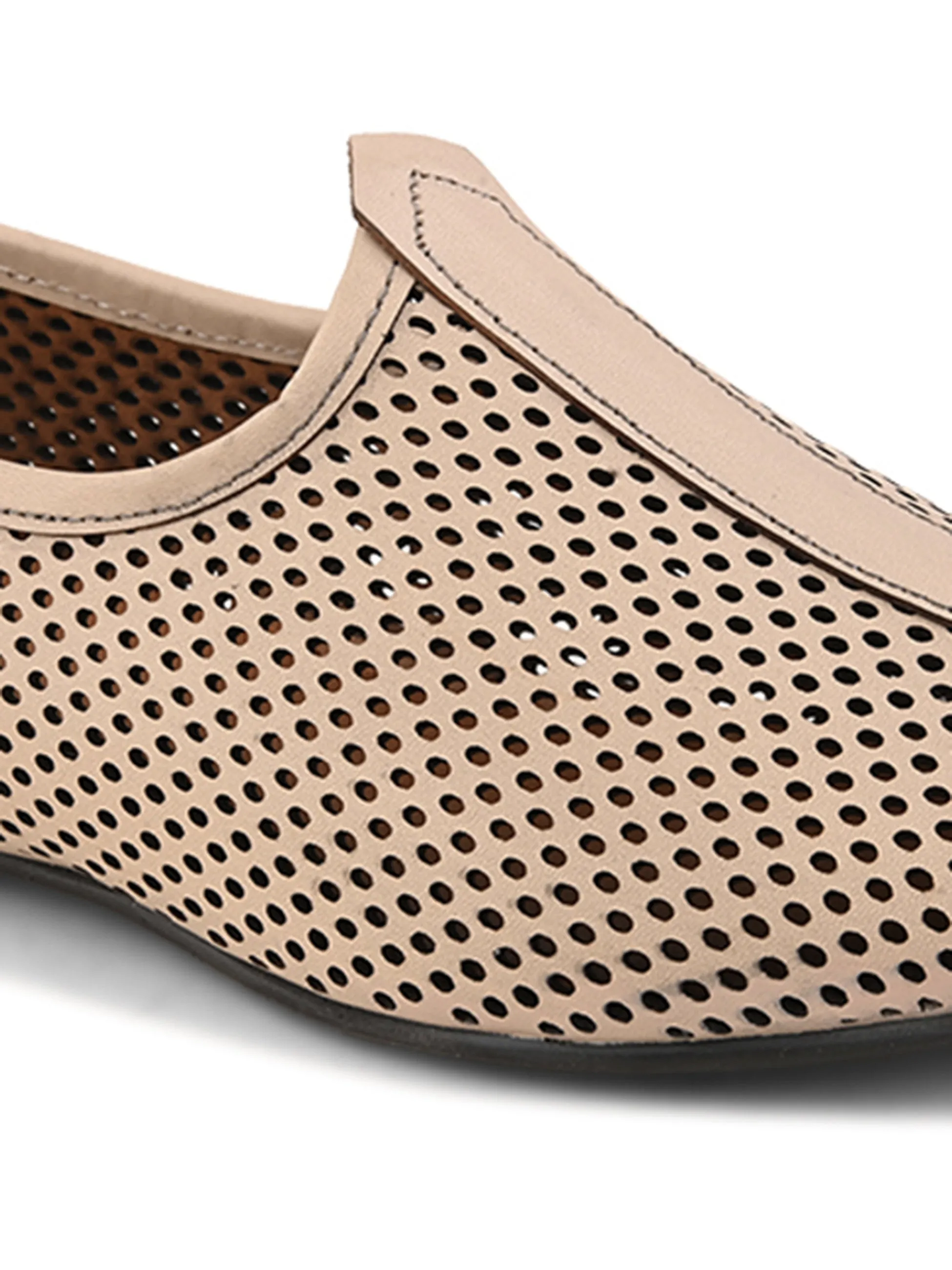 Pelle Albero Male's Beige Leather Casual Mojari