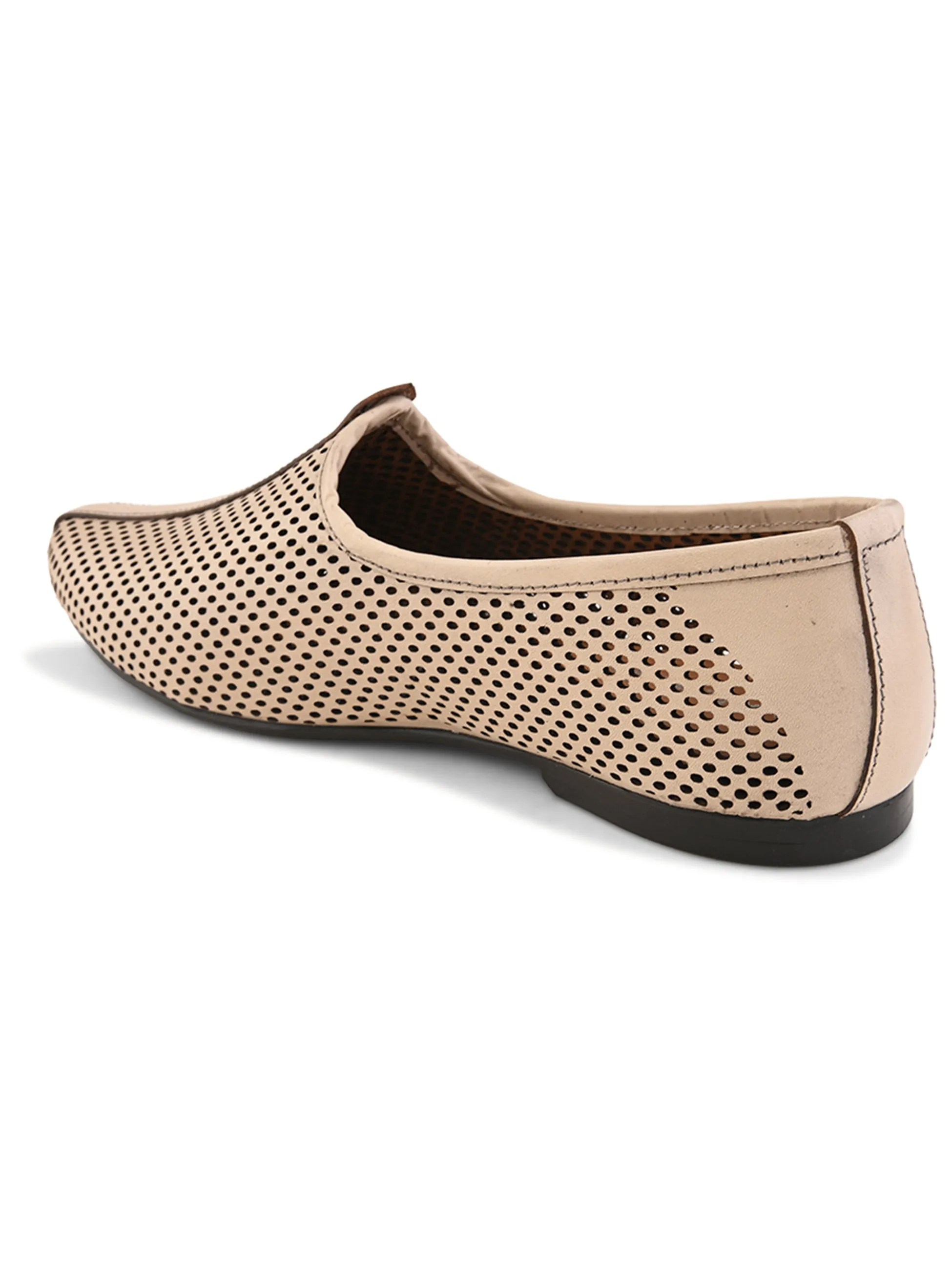 Pelle Albero Male's Beige Leather Casual Mojari