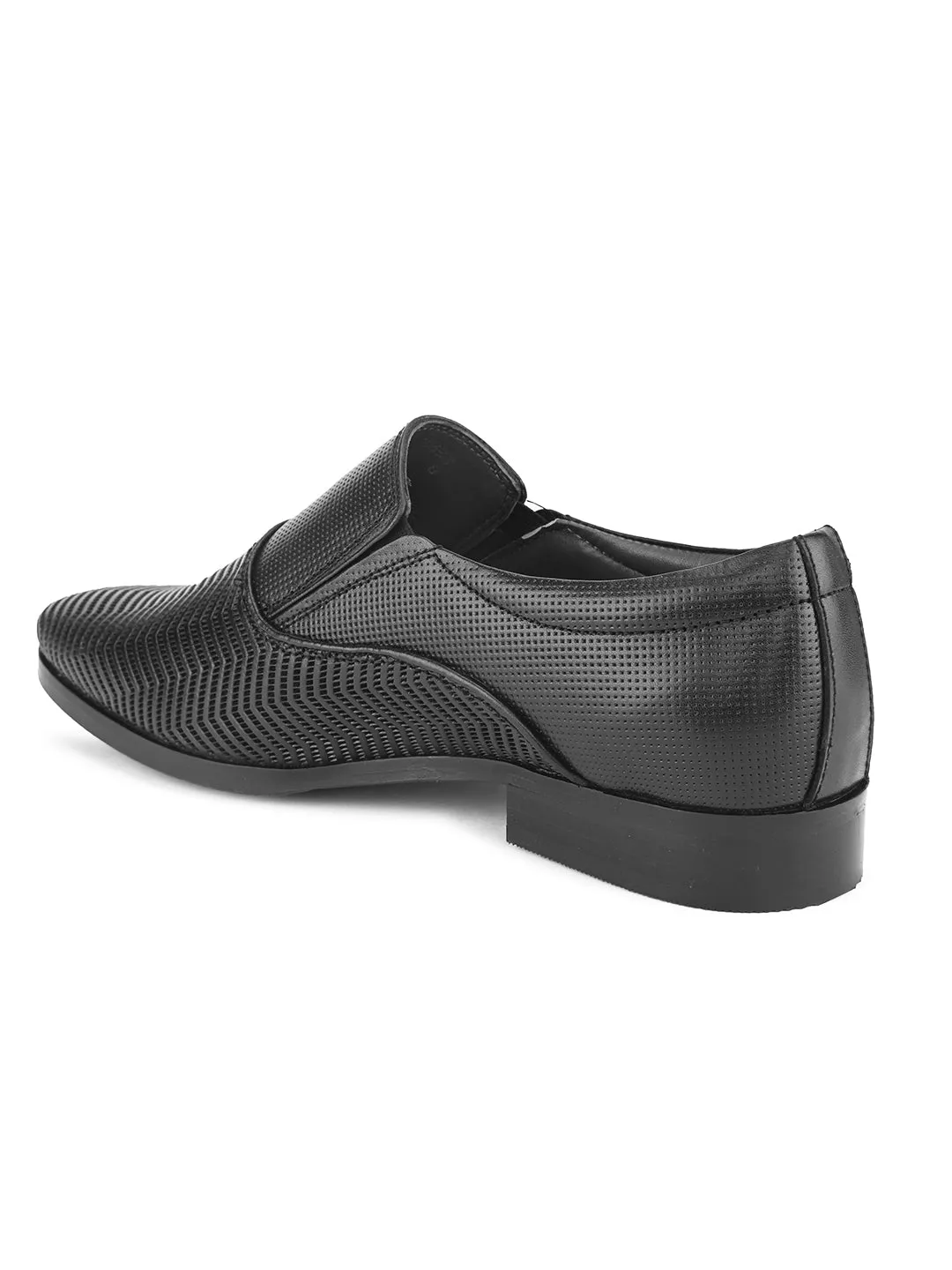 Pelle Albero Men Textured Leather Formal Slip-On Shoes