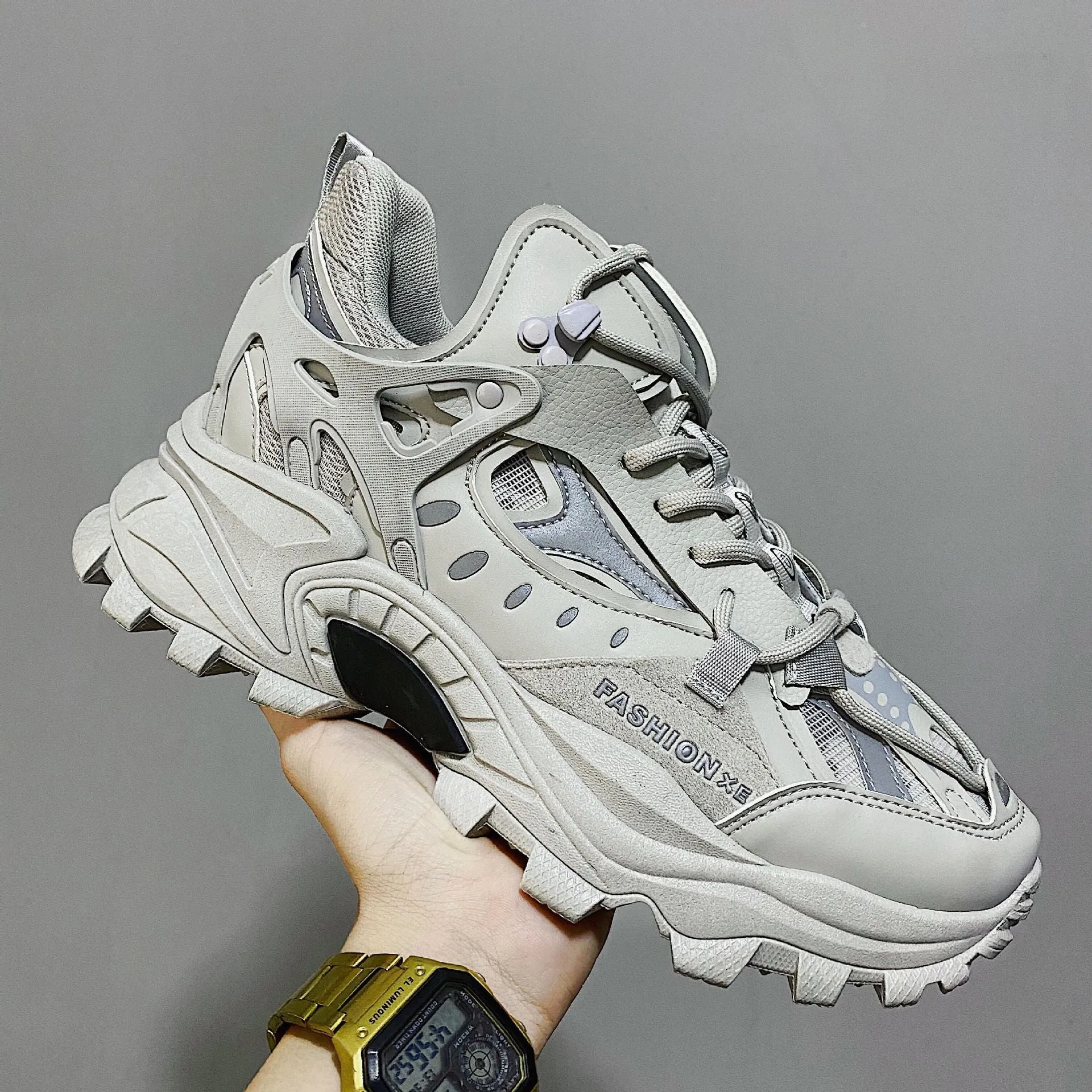 Toxyno Chunky Platform Sneakers